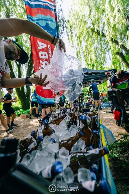 Lód, zimne napoje i ostatnie przygotowania
